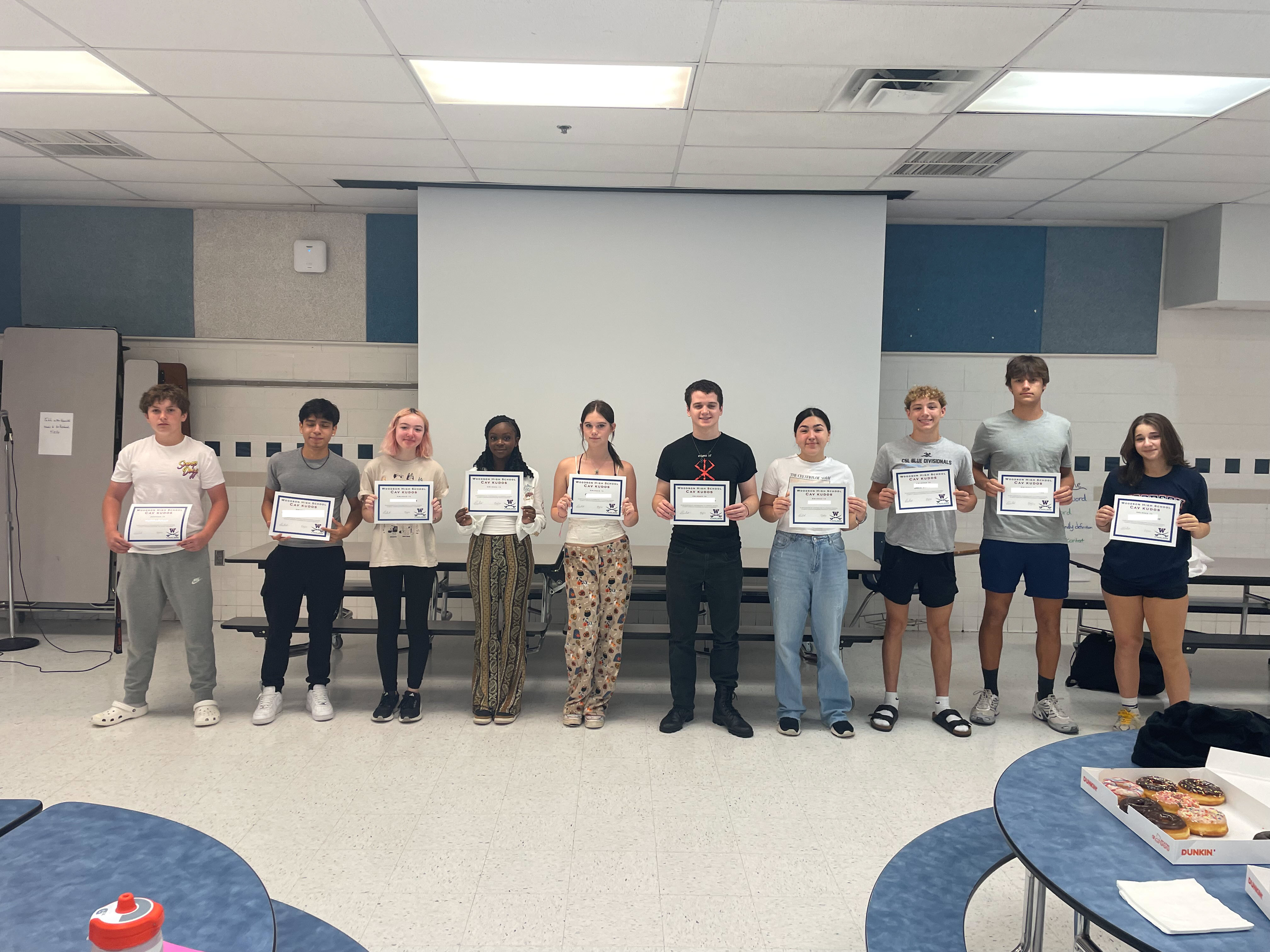 students receive Cav Kudos for their kindess