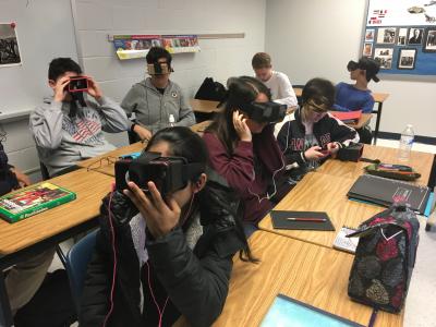Students use VR Viewers to see WWI