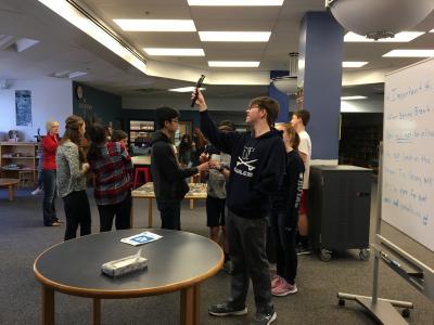 Students try out augmented reality during Google Pioneer Program visit.